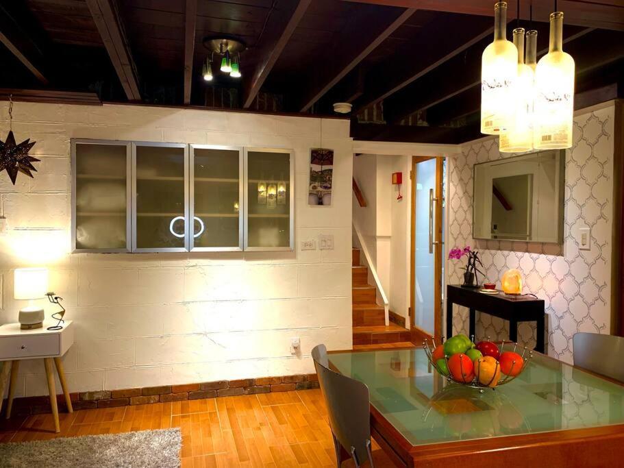 Live In This Iconic East Side Lower Level Unit Πρόβιντενς Εξωτερικό φωτογραφία